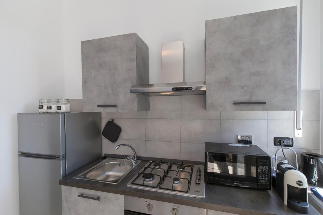 Bright & Lovely Flat M1 Carducci Molinette 250M Turin Bagian luar foto