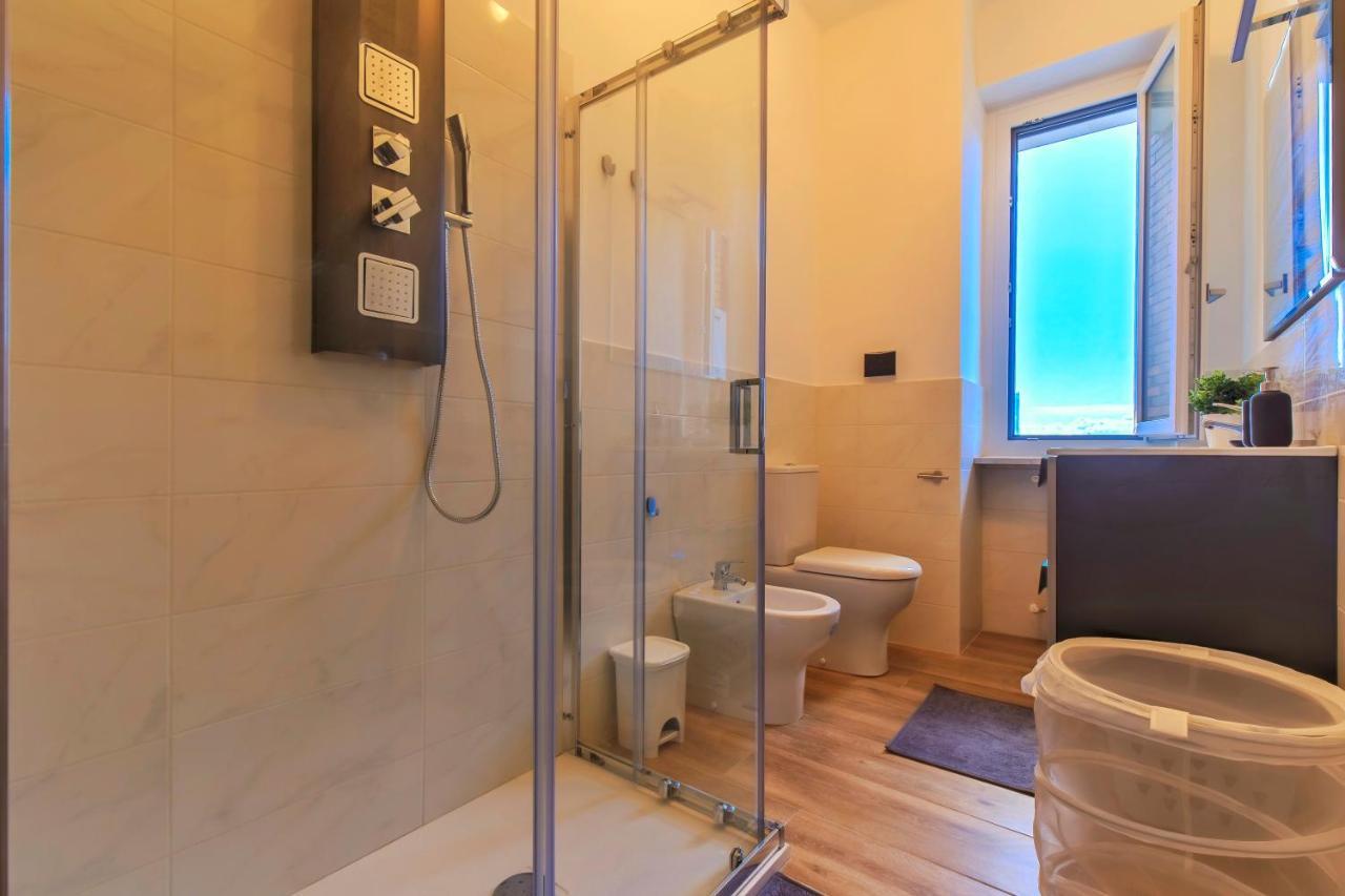 Bright & Lovely Flat M1 Carducci Molinette 250M Turin Bagian luar foto